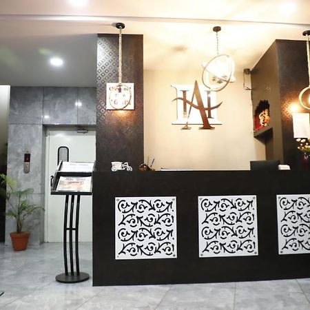 Hotel Ashoka Palace Ujjain Ngoại thất bức ảnh