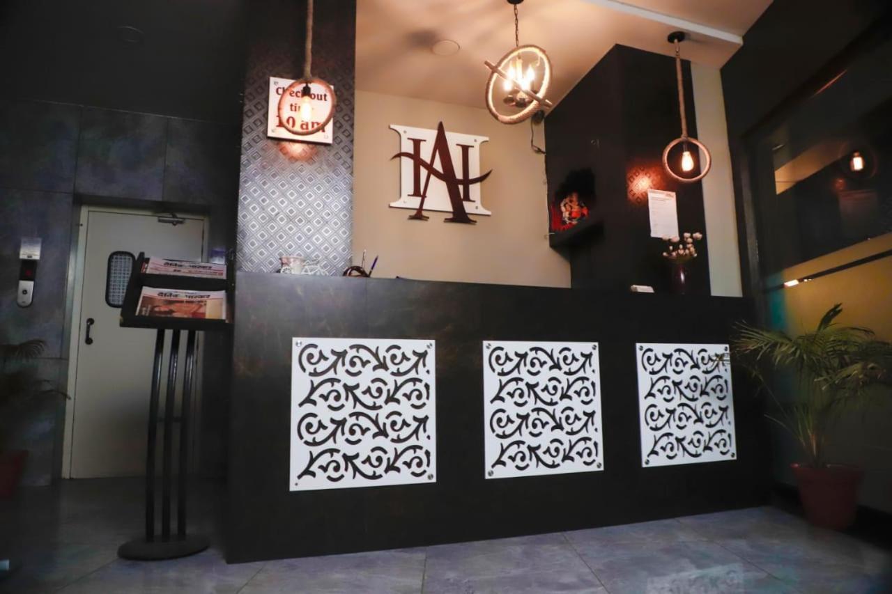 Hotel Ashoka Palace Ujjain Ngoại thất bức ảnh