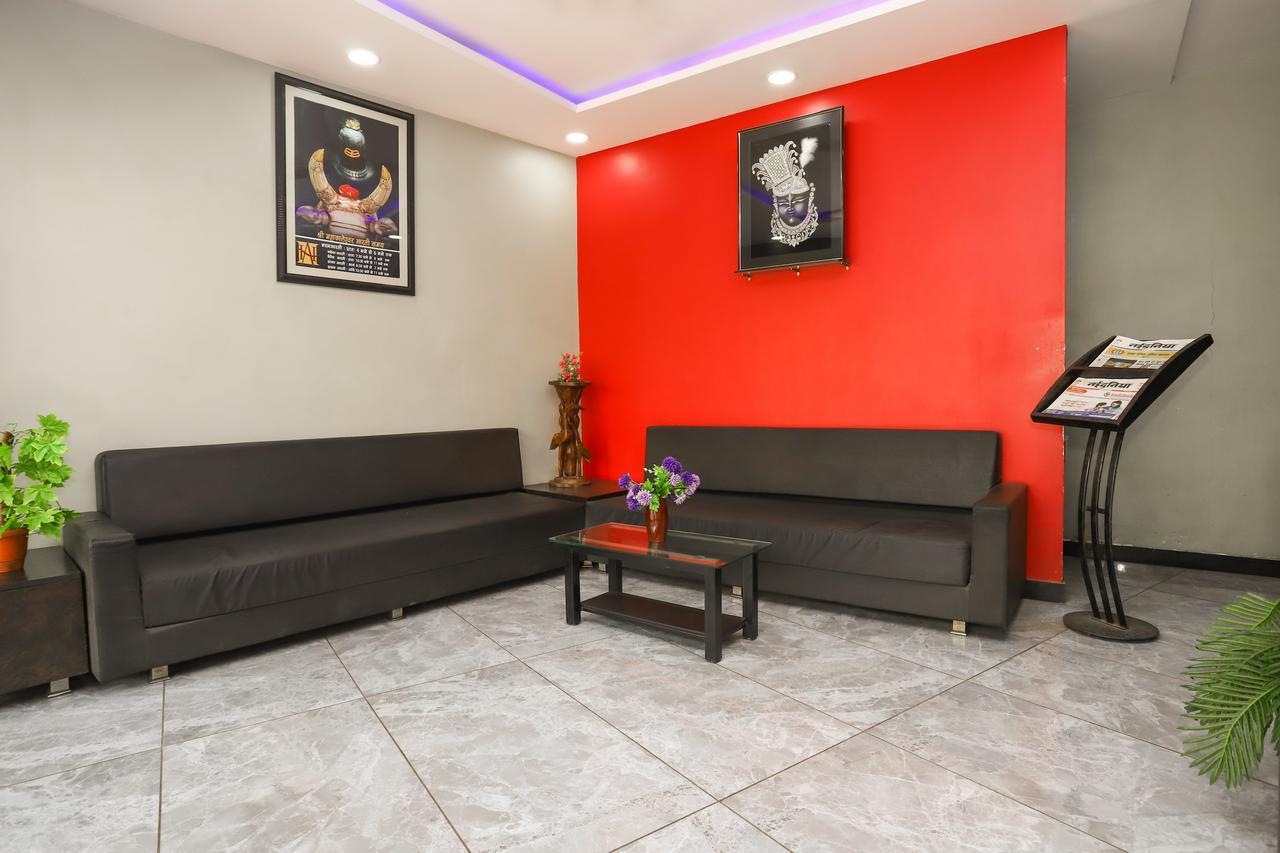Hotel Ashoka Palace Ujjain Ngoại thất bức ảnh