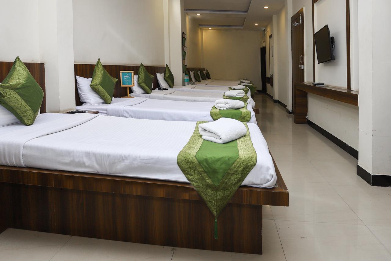 Hotel Ashoka Palace Ujjain Ngoại thất bức ảnh